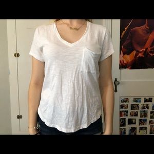 White pocketed Abercrombie tee shirt